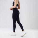 sportski top nelly